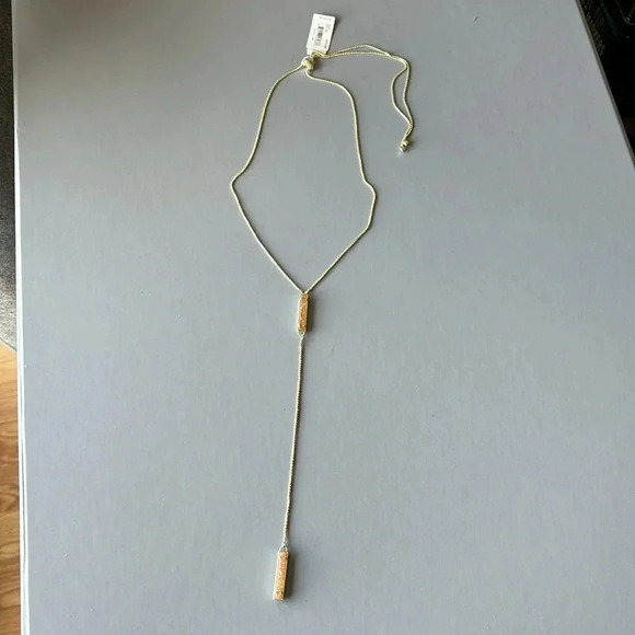 NWT KENDRA SCOTT Lilly Y necklace in gold and sand drusy - Picture 5 of 6
